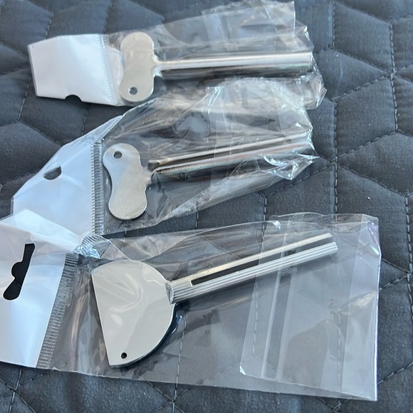 Lot of 3 Metal Tube Squeezer Roller Key NEW - Picture 1 of 4